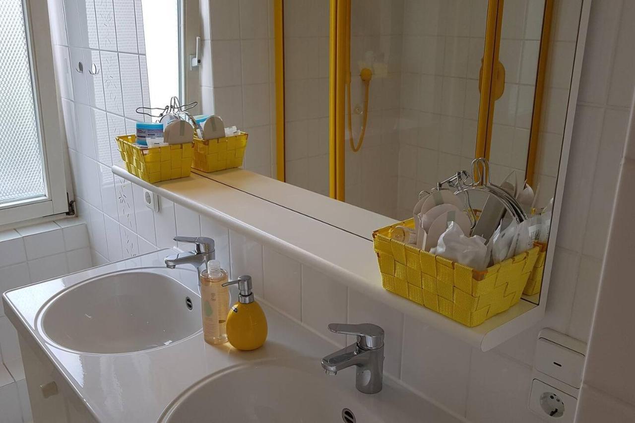 Bed and Breakfast Blues & Chutney Bonn Esterno foto